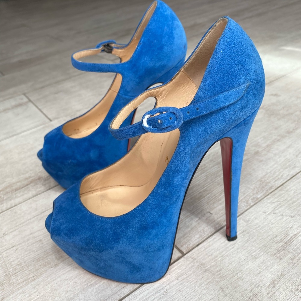 CHRISTIAN LOUBOUTIN MARY JANE
